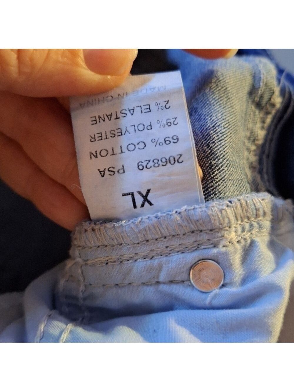 Flamingos Blue Jeans Extra Large Distressed - Picture 2 of 9
